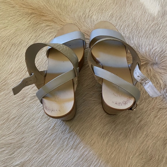 Anthropologie Clogs - Picture 3 of 4